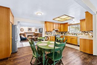 Single Family Residence,  Canterbury drive, Santa Rosa, CA 95405 - 11