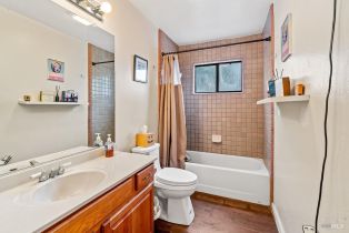 Single Family Residence,  Canterbury drive, Santa Rosa, CA 95405 - 65