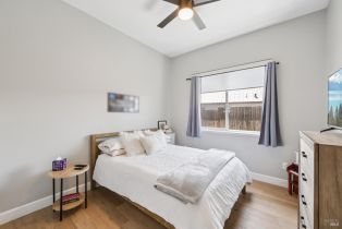 Single Family Residence,  Wyndemere circle, Santa Rosa, CA 95403 - 32