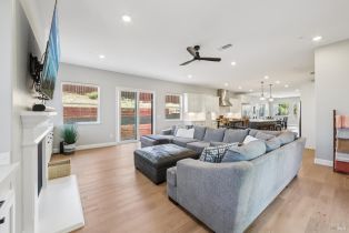 Single Family Residence,  Wyndemere circle, Santa Rosa, CA 95403 - 18