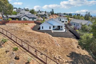 Single Family Residence,  Wyndemere circle, Santa Rosa, CA 95403 - 45
