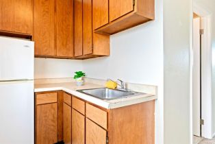 Single Family Residence,  Russell avenue, Santa Rosa, CA 95403 - 28