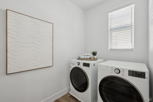 Single Family Residence, 2718 Amora circle, Santa Rosa, CA 95407 - 39