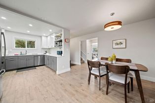 Single Family Residence,  Firestone place, Santa Rosa, CA 95409 - 7