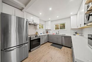 Single Family Residence,  Firestone place, Santa Rosa, CA 95409 - 4