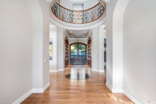 Single Family Residence,  Golf View terrace, Santa Rosa, CA 95405 - 2