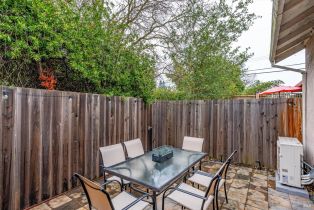 Condominium,  Spain street, Sonoma, CA 95476 - 21