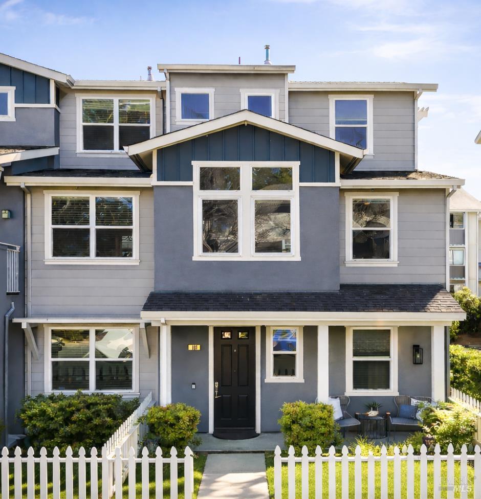 Townhouse, Firefly lane, Napa, CA 94558 - 1