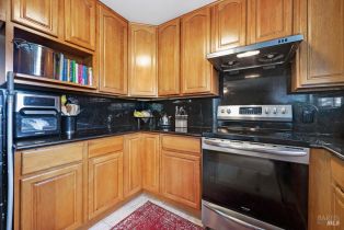 Single Family Residence,  Las Raposas court, Santa Rosa, CA 95409 - 12