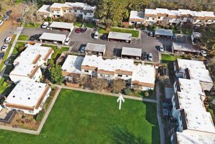 Single Family Residence,  Las Raposas court, Santa Rosa, CA 95409 - 27