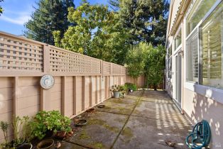 Single Family Residence,  Pine Valley drive, Santa Rosa, CA 95409 - 32