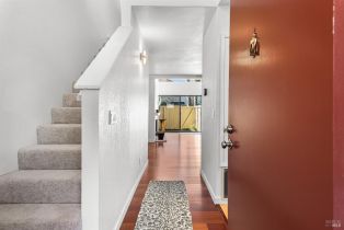 Condominium,  Woodlake drive, Santa Rosa, CA 95405 - 9