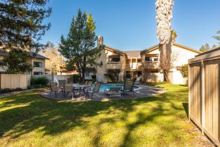 Condominium,  Woodlake drive, Santa Rosa, CA 95405 - 32