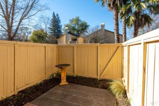 Condominium,  Woodlake drive, Santa Rosa, CA 95405 - 27