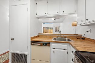 Condominium,  Woodlake drive, Santa Rosa, CA 95405 - 12