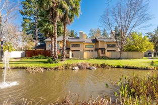 Condominium,  Woodlake drive, Santa Rosa, CA 95405 - 3