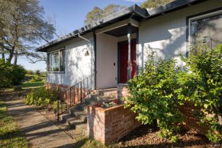 Single Family Residence,  Sunrise avenue, Santa Rosa, CA 95409 - 5