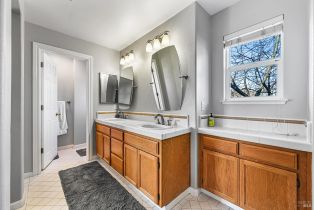 Single Family Residence, River Pine circle, Petaluma, CA 94954 - 35