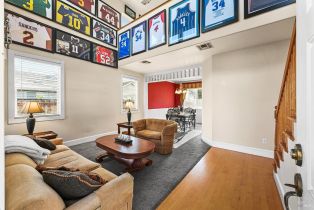 Single Family Residence, River Pine circle, Petaluma, CA 94954 - 4