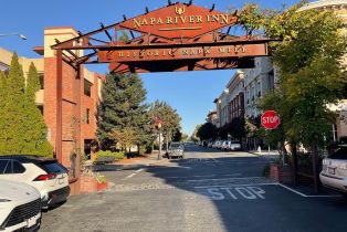Condominium,  Main street, Napa, CA 94559 - 21