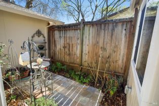 Single Family Residence,  Copperfield drive, Santa Rosa, CA 95401 - 28