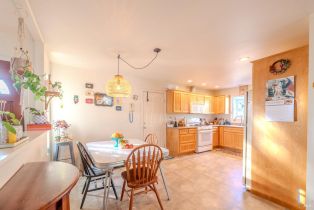 Single Family Residence,  Jack London drive, Santa Rosa, CA 95409 - 4