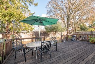 Single Family Residence,  Jack London drive, Santa Rosa, CA 95409 - 24