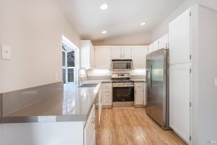 Single Family Residence,  Foothill drive, Windsor, CA 95492 - 7