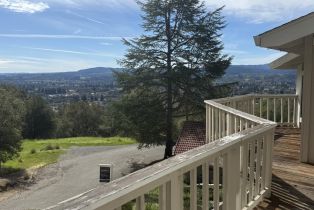 Single Family Residence, 936 Valley View Dr, Healdsburg, CA  Healdsburg, CA 95448