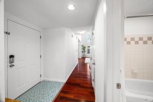 Townhouse,  Burgundy court, Petaluma, CA 94954 - 10