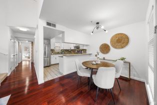 Townhouse,  Burgundy court, Petaluma, CA 94954 - 5