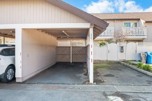 Townhouse,  Burgundy court, Petaluma, CA 94954 - 26