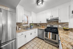 Townhouse, 1757 Burgundy Ct, CA  , CA 94954