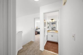 Townhouse,  Burgundy court, Petaluma, CA 94954 - 16
