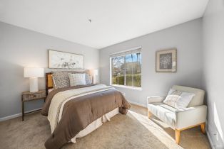 Townhouse,  Burgundy court, Petaluma, CA 94954 - 13