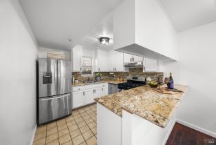 Townhouse,  Burgundy court, Petaluma, CA 94954 - 4