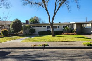 Single Family Residence,  Julianne place, Santa Rosa, CA 95404 - 4