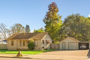 Single Family Residence, 2089 W Park Ave, Napa, CA  Napa, CA 94558
