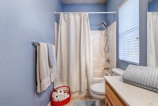 Single Family Residence,  Cottage court, Cloverdale, CA 95425 - 15