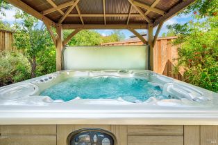 Single Family Residence,  Cottage court, Cloverdale, CA 95425 - 38