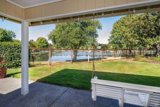 Single Family Residence,  Lakewood drive, Windsor, CA 95492 - 36