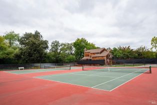 Single Family Residence,  Lakewood drive, Windsor, CA 95492 - 44