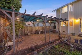 Single Family Residence, Bond place, Windsor, CA 95492 - 40