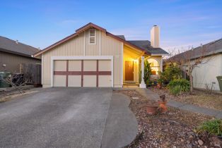 Single Family Residence, 933 Bond Pl, Windsor, CA  Windsor, CA 95492