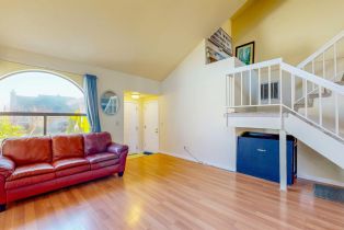 Single Family Residence, Bond place, Windsor, CA 95492 - 5