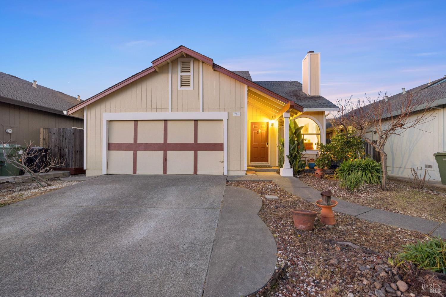 Single Family Residence, Bond place, Windsor, CA 95492 - 1