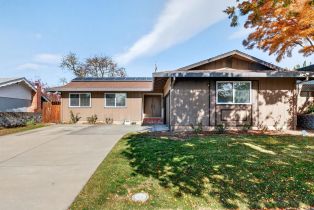 Single Family Residence, 1008 Terra Verde Dr, Napa, CA  Napa, CA 94559