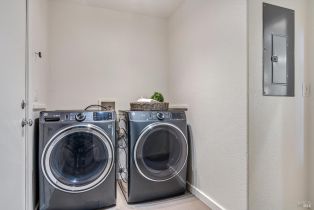 Single Family Residence,  Lexington court, Napa, CA 94559 - 22