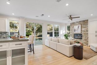 Single Family Residence,  Lexington court, Napa, CA 94559 - 12