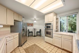 Condominium, Stonefield lane, Santa Rosa, CA 95403 - 4